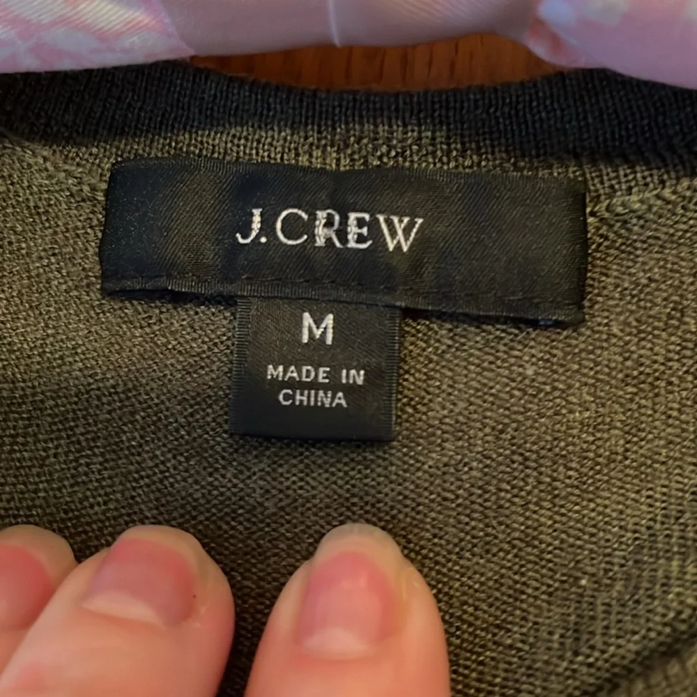 J.Crew J crew MED olive green crew neck long sleeve thin wool merino sweater EUC
